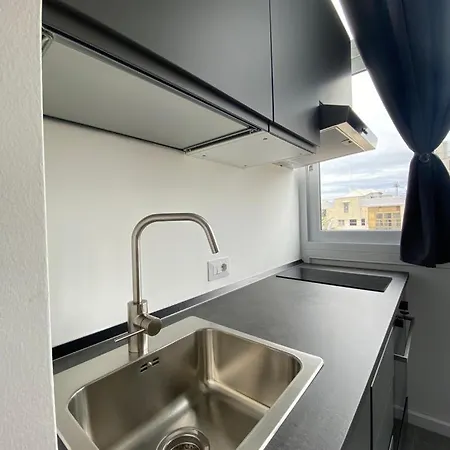 Landlord 242 - Station